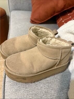 Uggs